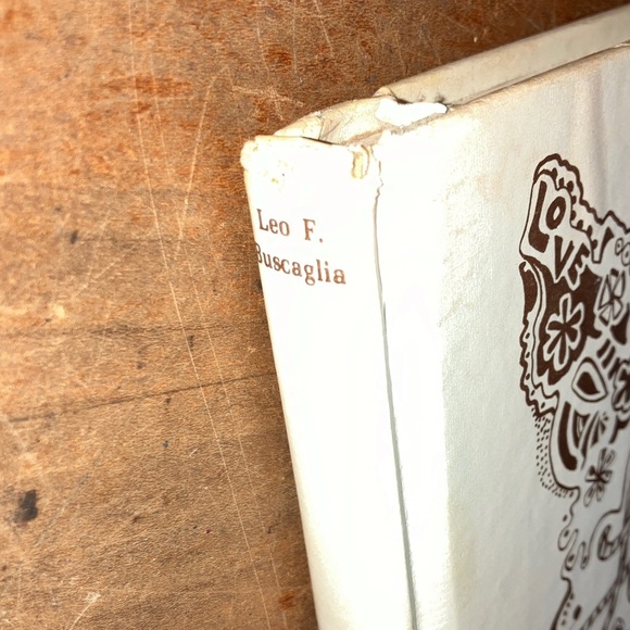 'Love' by Leo Buscaglia vintage book - Picture 15 of 16